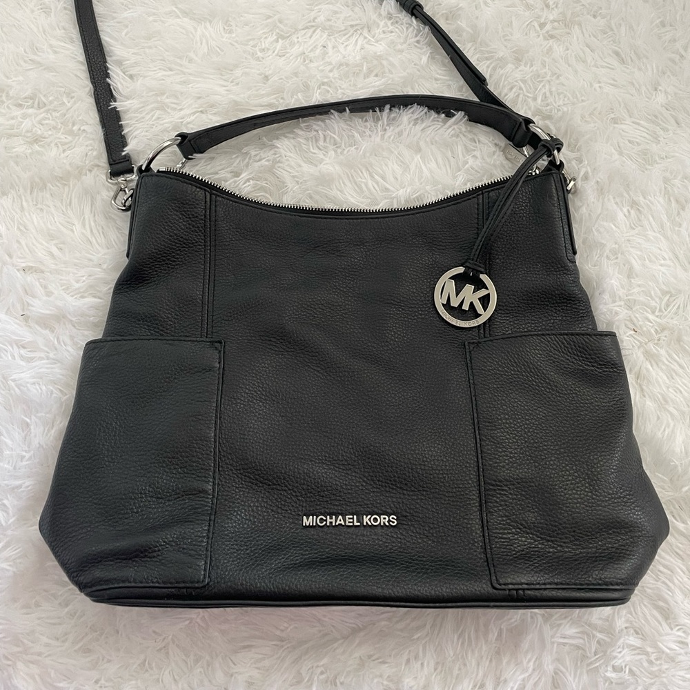 Micheal Kors Purse
